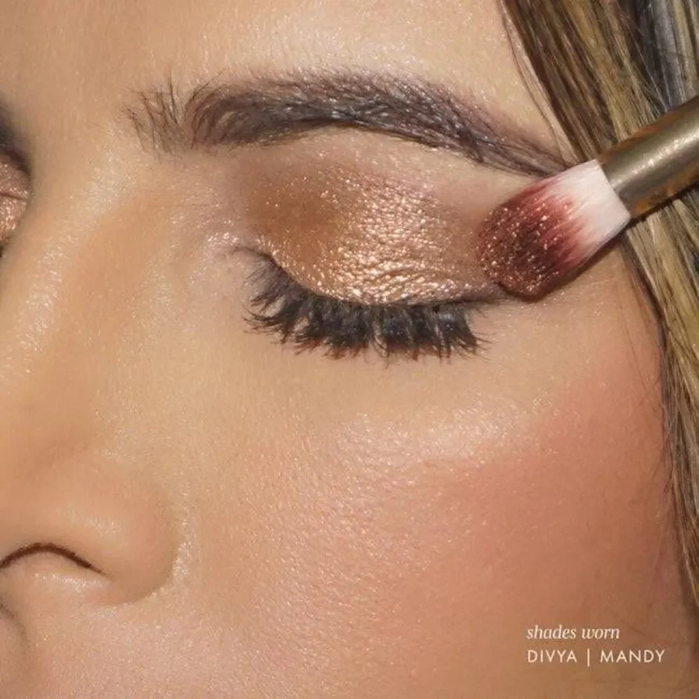 Wander Beauty Trailblazer Eyeshadow Palette